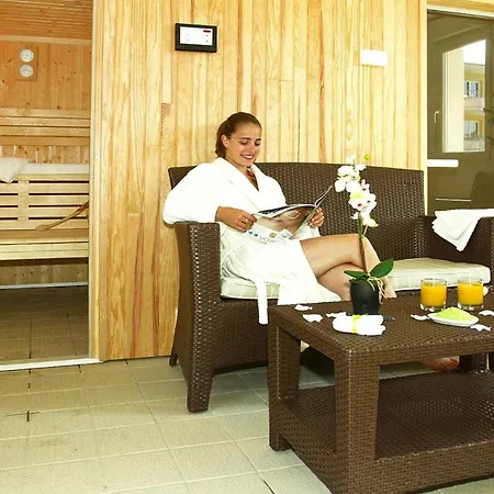 Apartment Les Isles De Sola In Grandcamp-Maisy