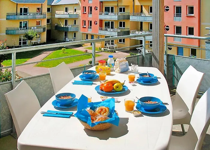 Les Isles De Sola In 公寓 *